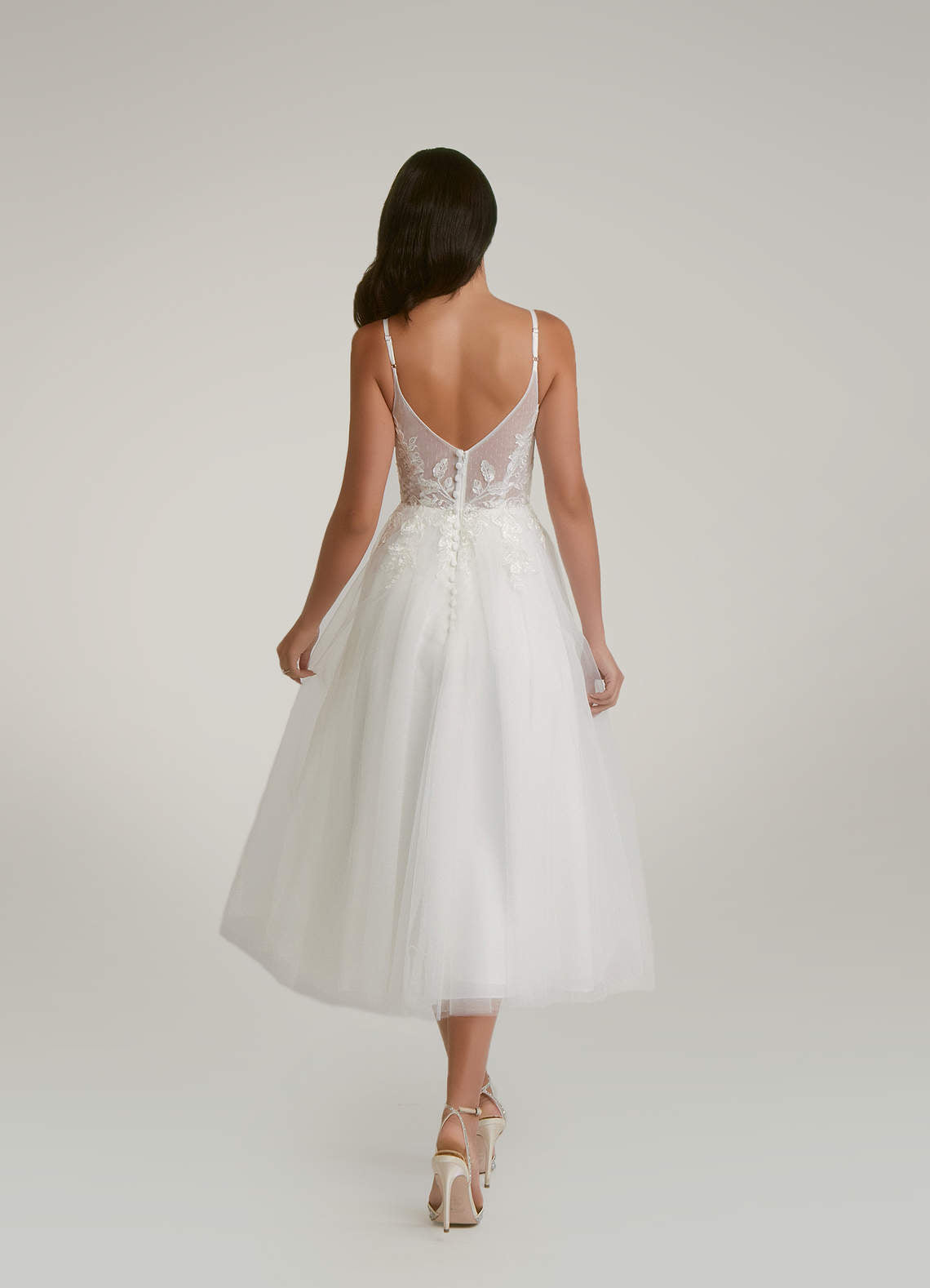 Diamond White A-Line V-Neck Sequins Tulle Dress